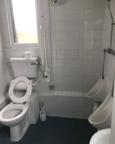 SVH Gents toilet